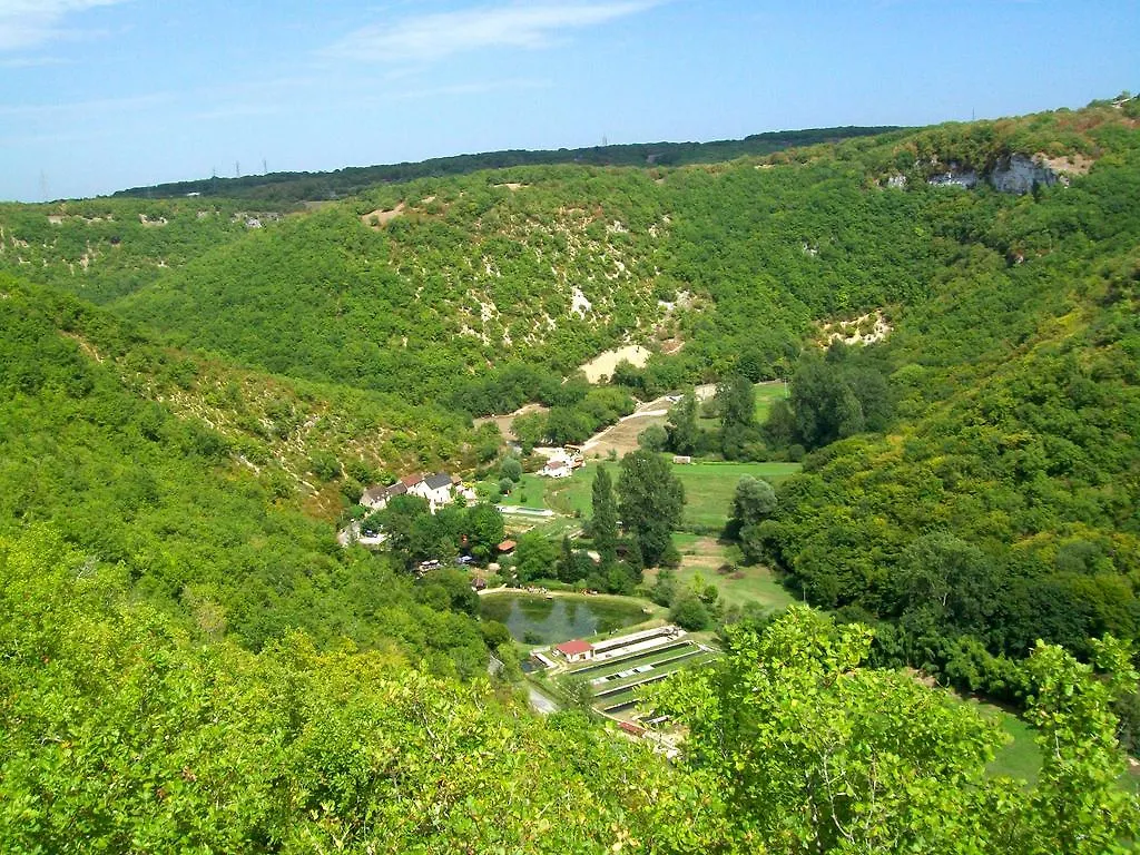 Les Pieds Dans L'Eau, Gite Le Blagour Lachapelle-Auzac 0*,  France